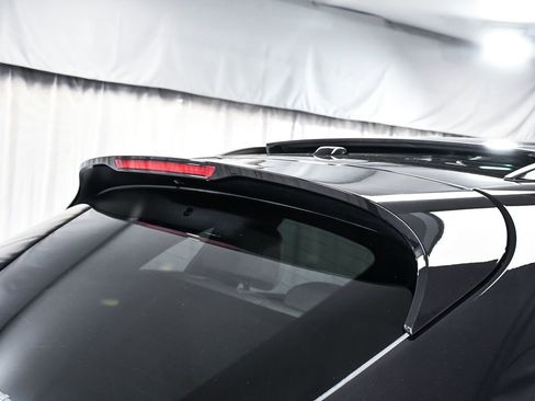 Used 2023 Porsche Macan AWD/4WD image 78