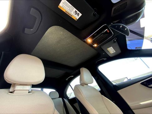 Certified 2022 Mercedes-Benz C 300 Sedan w/ Exclusive Trim Package image 13