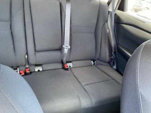 Used 2024 Nissan Rogue S AWD/4WD image 21
