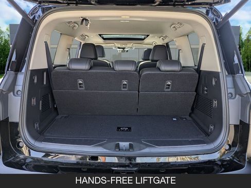 New 2026 INFINITI QX80 Pure w/ Cargo Package image 32