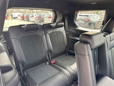 New 2026 Jeep Grand Cherokee L 4WD image 19