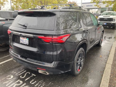 Used 2023 Chevrolet Traverse Premier w/ Redline Edition AWD/4WD image 4