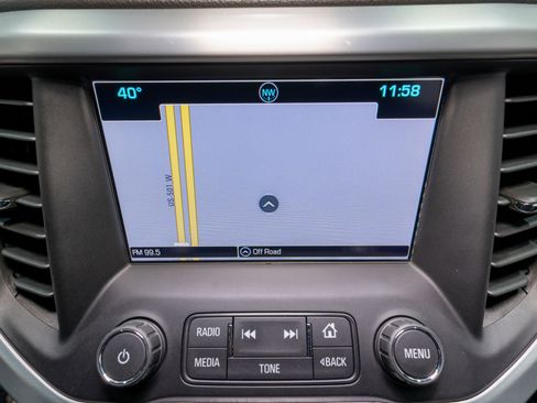 Used 2018 GMC Acadia SLT w/ LPO, Black Accent Package image 18