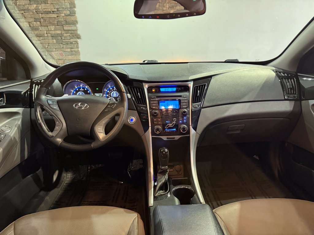 Used 2013 Hyundai Sonata Limited FWD image 26