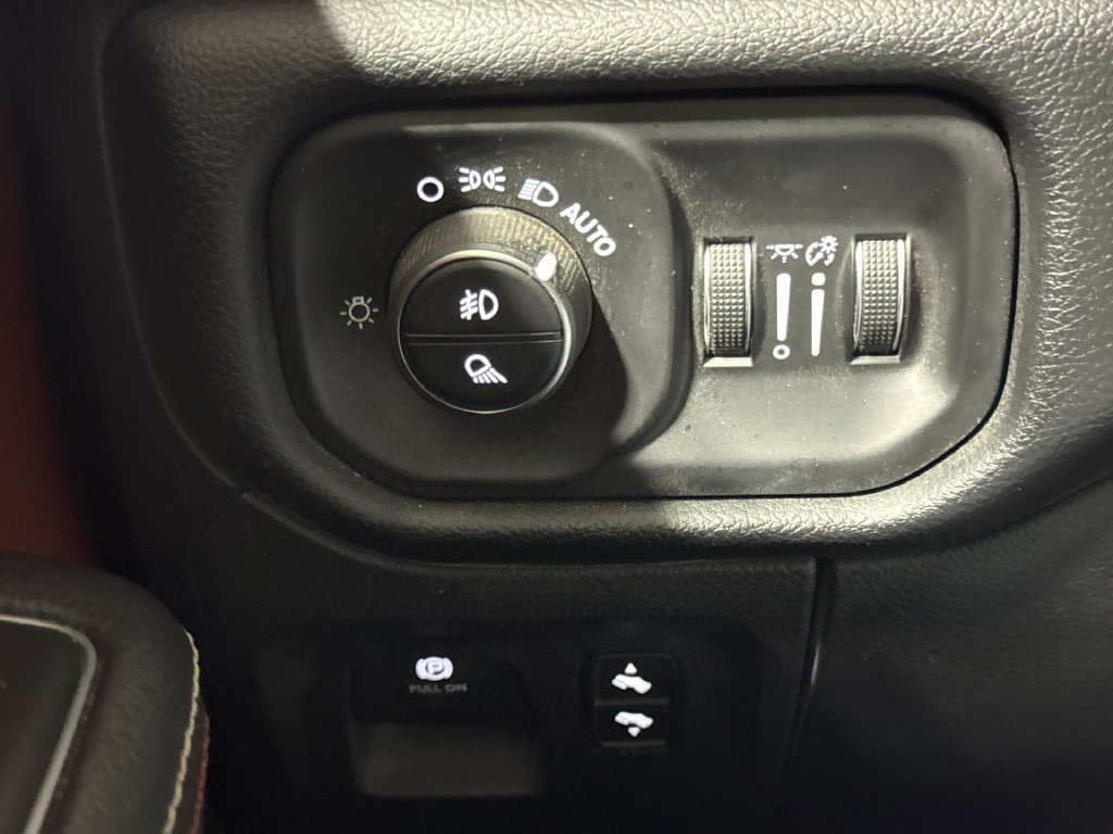 Used 2019 RAM 1500 Rebel w/ Rebel Level 1 Equipment Group AWD/4WD image 18