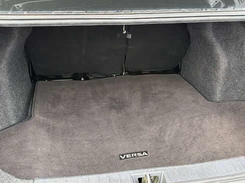 Used 2023 Nissan Versa SV image 13