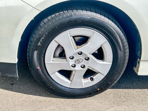 Used 2010 Toyota Prius Two image 10