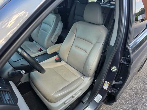 Used 2017 Honda Ridgeline RTL-T image 12