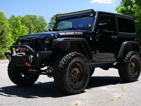 Used 2014 Jeep Wrangler Rubicon w/ Power Convenience Group AWD/4WD image 6
