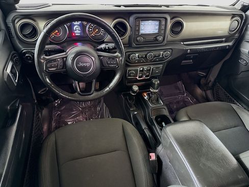 Used 2019 Jeep Wrangler Unlimited Sport S image 17