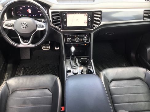 Used 2020 Volkswagen Atlas Cross Sport SEL Premium R-Line AWD/4WD image 17