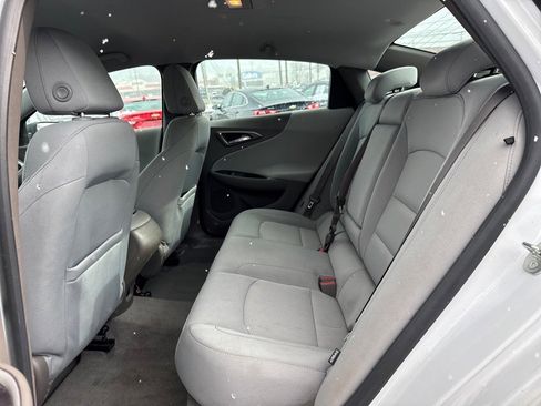 Used 2016 Chevrolet Malibu L image 8