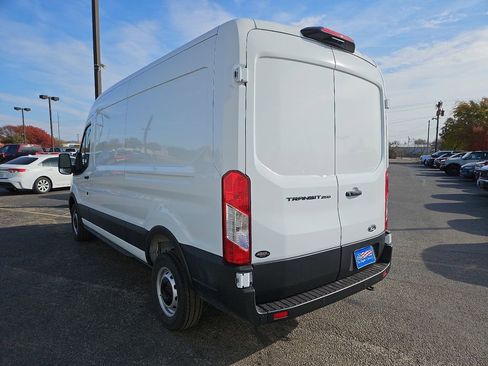 New 2026 Ford Transit 250 148 Medium Roof image 9