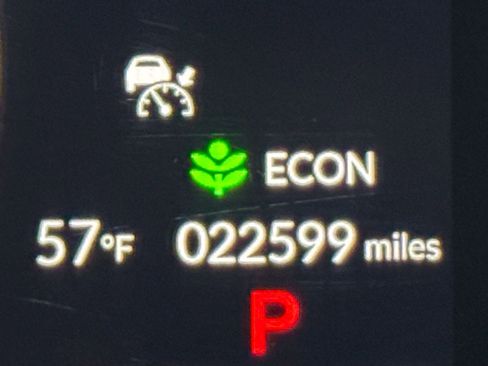 Used 2025 Honda HR-V Sport image 39