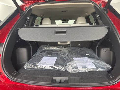 New 2025 Mitsubishi Outlander SE image 33