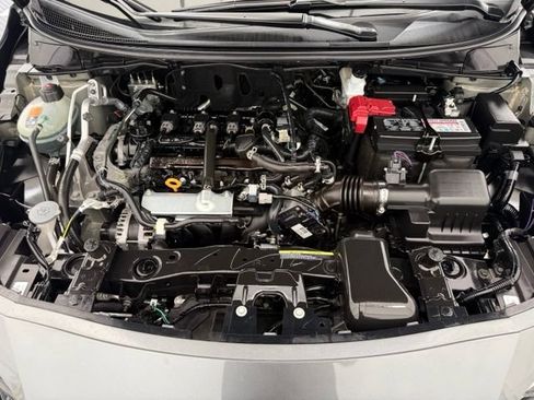 Used 2025 Nissan Versa SV FWD image 8