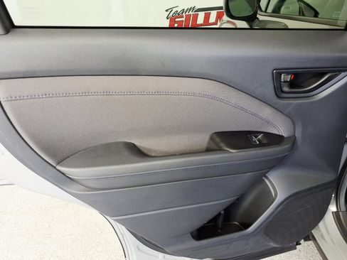 Used 2026 Subaru Forester Premium AWD/4WD image 11