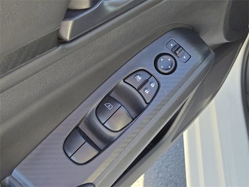 Used 2025 Nissan Altima 2.5 S image 23