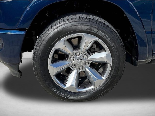 Used 2022 RAM 1500 Limited w/ Body Color Bumper Group RWD image 8