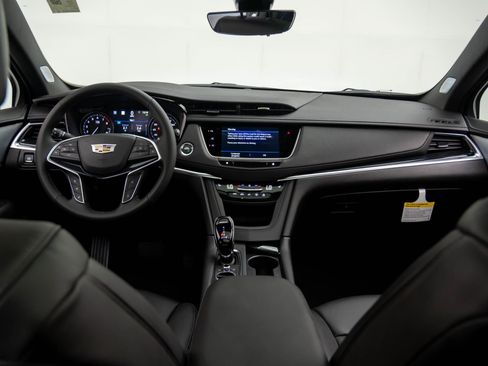 New 2025 Cadillac XT5 Premium Luxury w/ Technology Package image 11