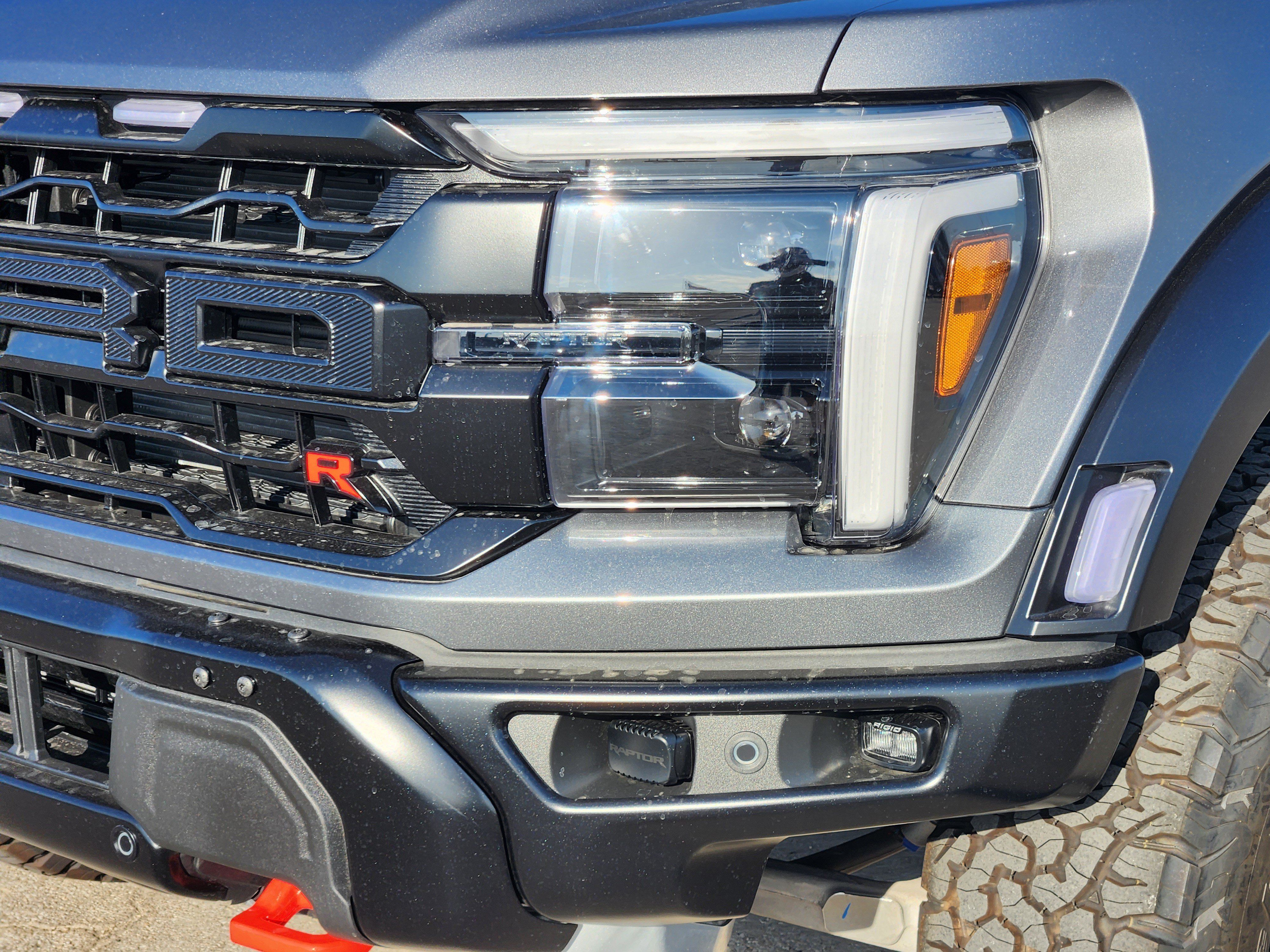 New 2026 Ford F150 Raptor w/ Equipment Group 803A Raptor R AWD/4WD image 6