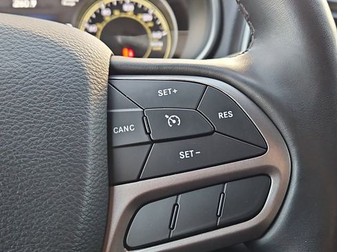 Used 2020 Jeep Cherokee Limited image 20