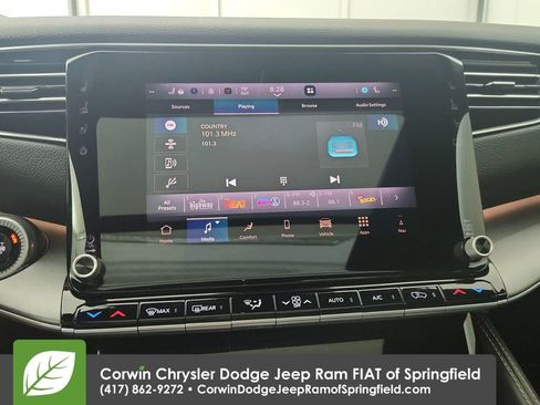 Used 2025 Jeep Wagoneer Series II w/ Premium Group I AWD/4WD image 23