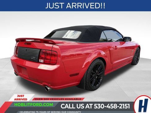 Used 2007 Ford Mustang GT Premium RWD image 2
