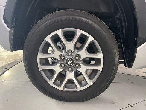 Certified 2025 Toyota Tundra Platinum AWD/4WD image 16