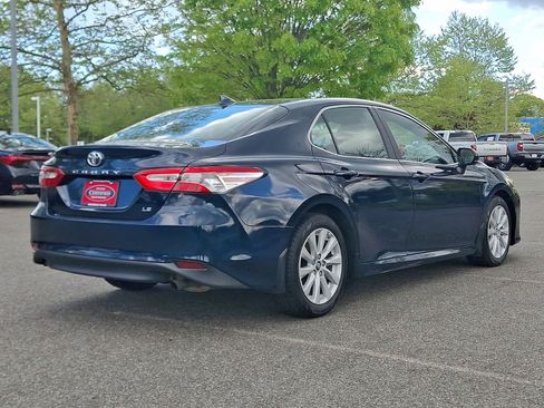 Certified 2019 Toyota Camry LE FWD image 5