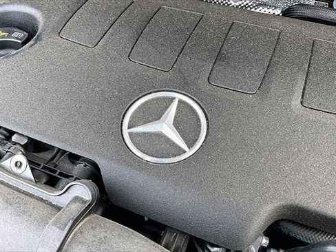 Certified 2023 Mercedes-Benz GLA 250 4MATIC image 34