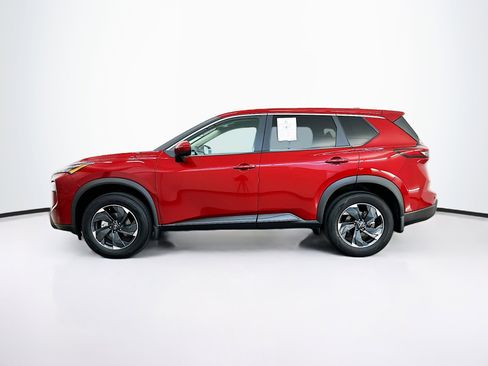 Used 2026 Nissan Rogue SV w/ Cold Weather Package image 4