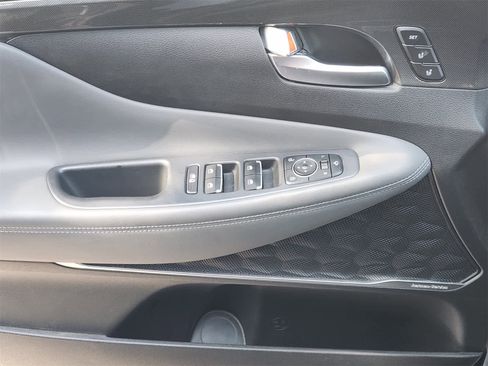 Used 2023 Hyundai Santa Fe Limited image 23