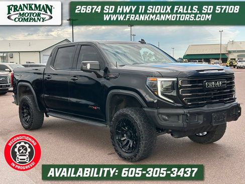 Used 2023 GMC Sierra 1500 AT4X AWD/4WD image 1