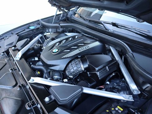 Used 2023 BMW X5 M50i w/ Executive Package image 20