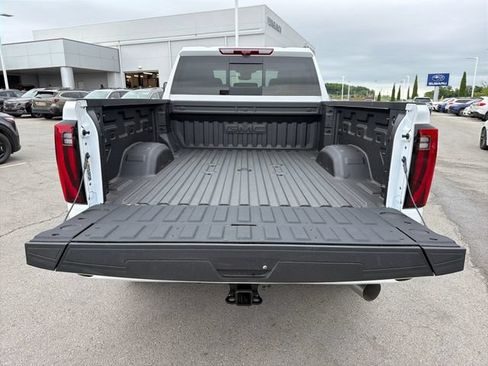 New 2026 GMC Sierra 2500 Denali w/ Denali Reserve Package AWD/4WD image 24