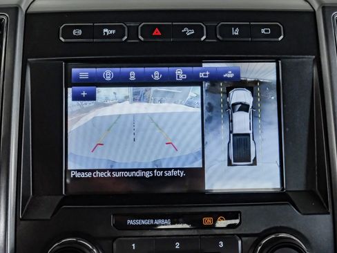 Used 2022 Ford F350 XLT w/ XLT Premium Package image 20