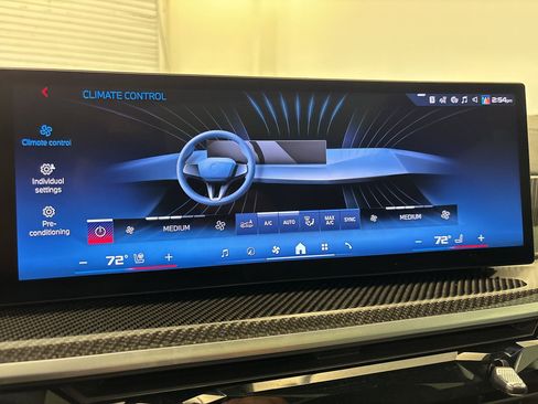 Used 2024 BMW X5 M60i w/ Executive Package image 26