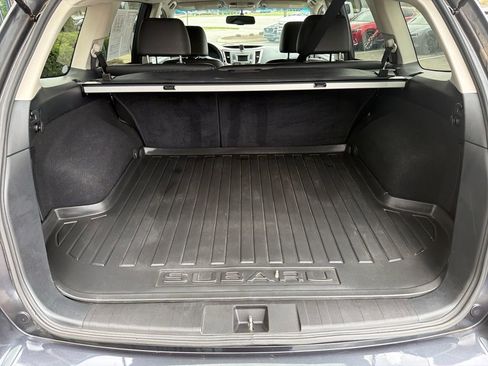 Used 2012 Subaru Outback 2.5i Limited image 27