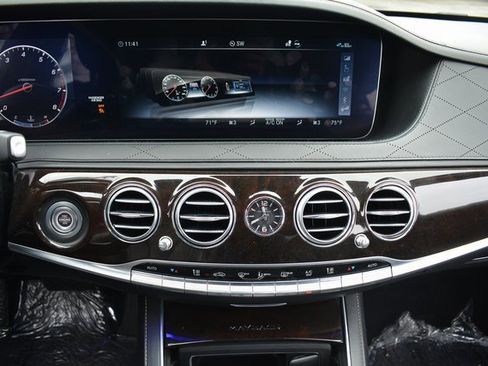 Used 2019 Mercedes-Benz Maybach S 650 image 31