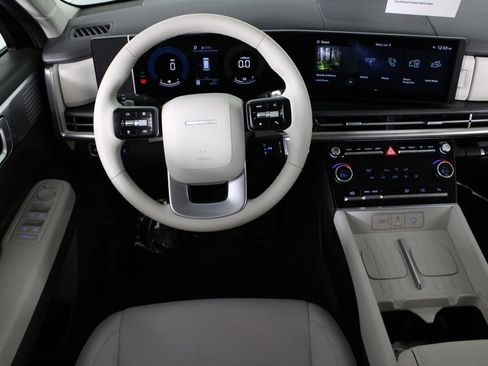 Certified 2026 Hyundai Santa Fe SE FWD image 8
