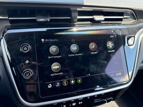 Used 2023 Chevrolet Bolt EUV LT w/ Driver Confidence Package FWD image 10