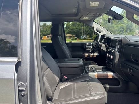 Used 2020 GMC Sierra 1500 Denali w/ Denali Ultimate Package AWD/4WD image 19