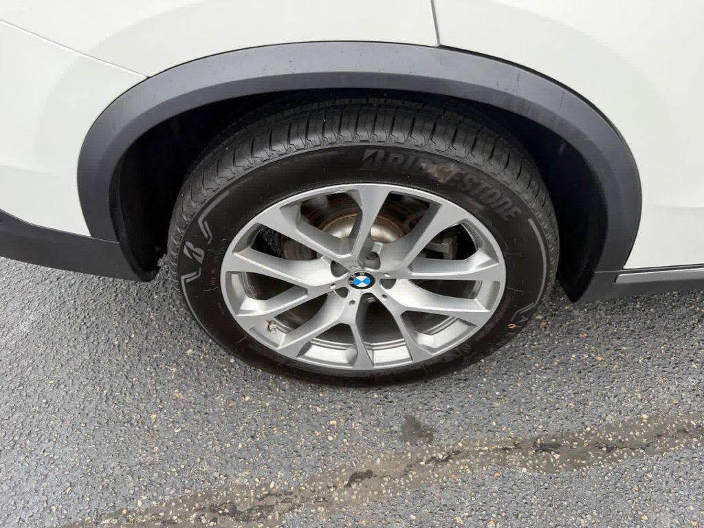 Used 2023 BMW X5 xDrive40i AWD/4WD image 27