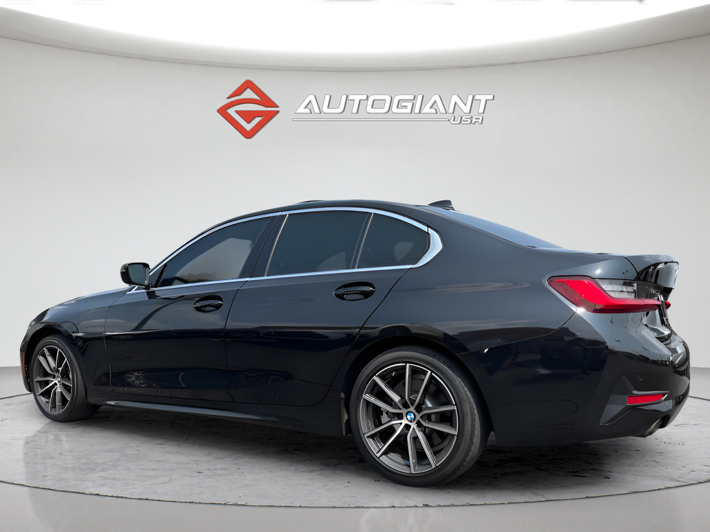 Used 2020 BMW 330i Sedan w/ Convenience Package RWD image 4