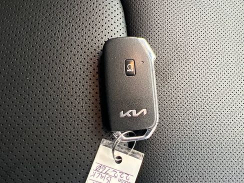 Certified 2024 Kia Sportage EX FWD image 25