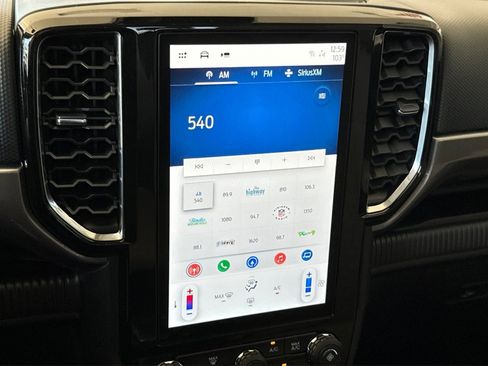 New 2025 Ford Ranger XLT w/ FX4 Off-Road Package image 17