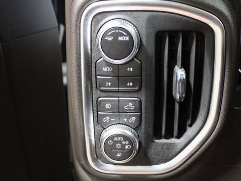 Used 2022 GMC Sierra 1500 Denali w/ Driver Alert Package II AWD/4WD image 42