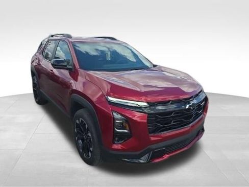 Used 2025 Chevrolet Equinox RS w/ Safety and Technology Package image 6