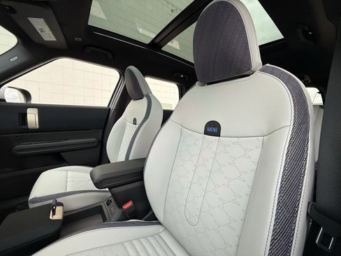 New 2026 MINI Cooper Countryman S w/ Comfort Package Max image 5